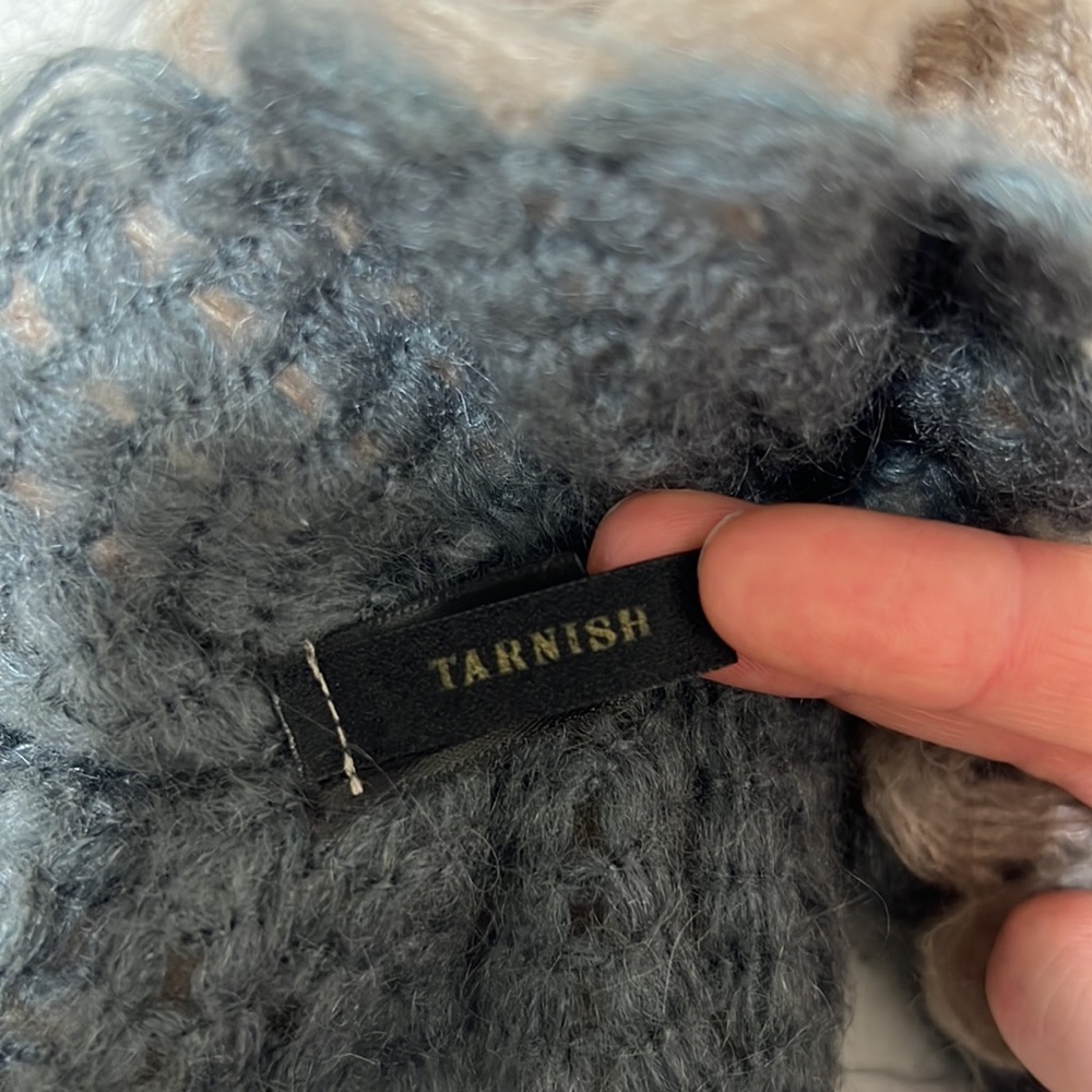 Tarnish Wool Knit Ruffle Scarf - Picture 3 of 4